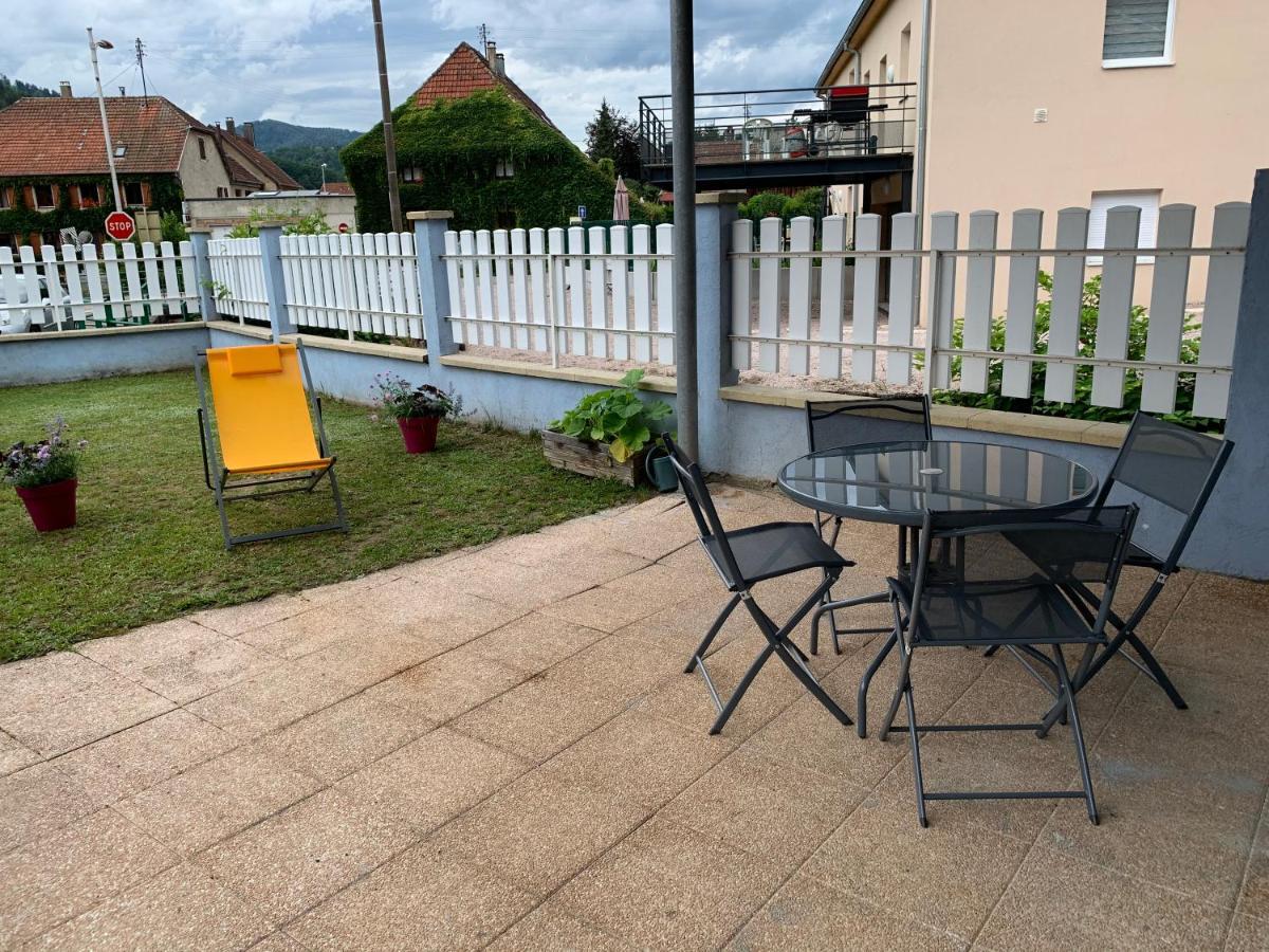 Au Paradis De La Riviere Joyeuse - Gite Avec Terrasse Willer-sur-Thur Bagian luar foto